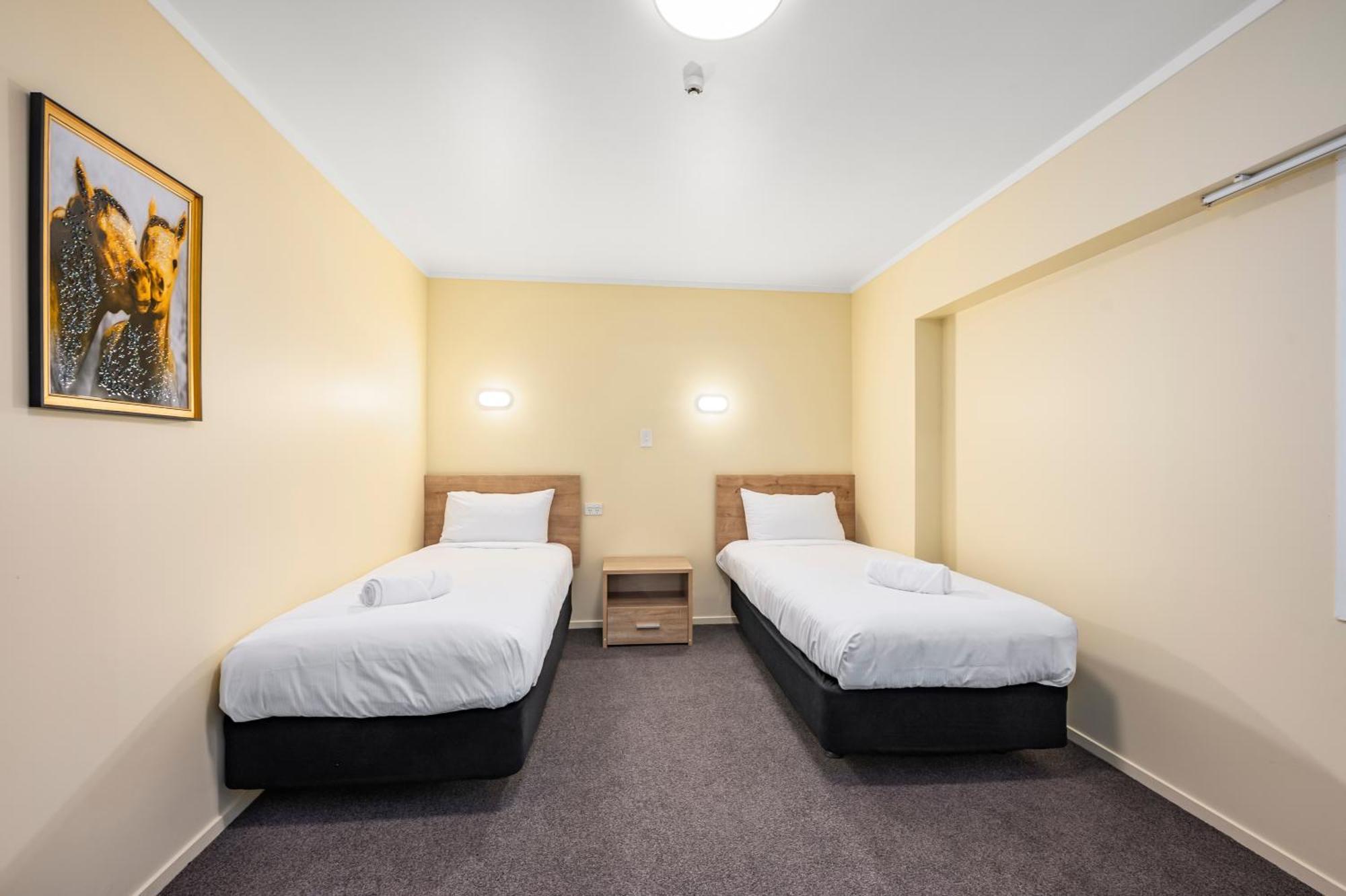 Fenton Court Motel Rotorua Exteriör bild